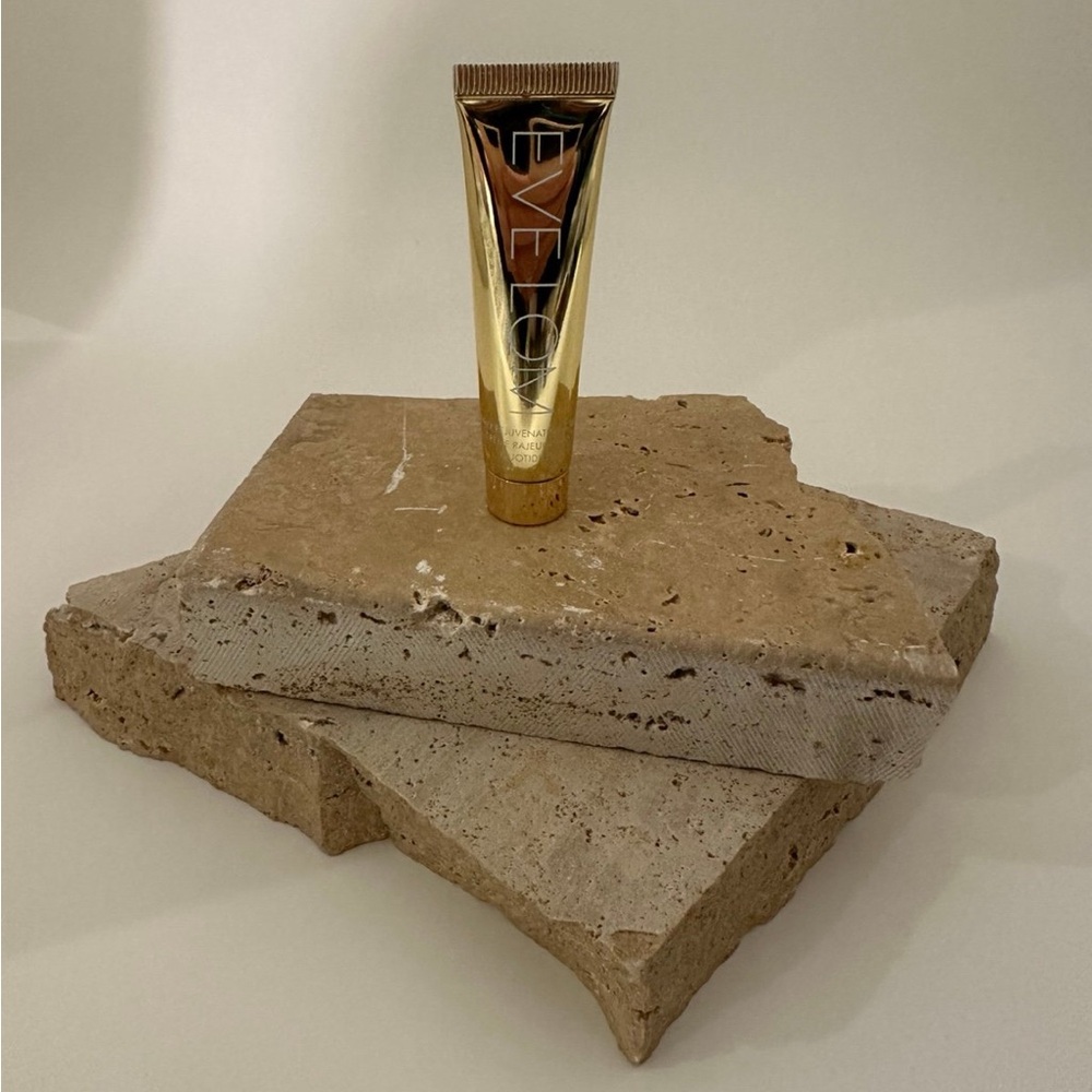Brand New. Eve Lom Daily Rejuvenating Cream 0.5 oz.